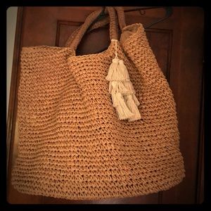 Huge bag from soft surroundings. Used twice!